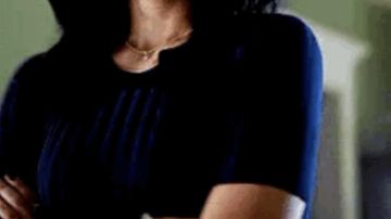 Le Top Bleu Foncé porté par Veronica Lodge (Camila Mendes) dans Riverdale porté par Veronica Lodge (Camila Mendes) dans Riverdale