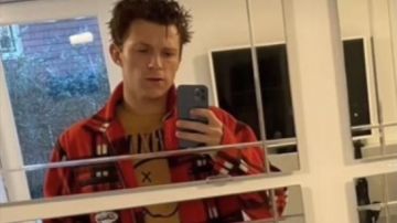 Red plaid jacket worn by Peter Parler (Tom Holland) as seen in Spider-Man: Far From Home movie