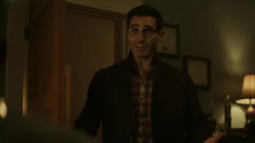 La veste blazer portée par Clark Kent (Tyler Hoechlin) dans la série Superman & Lois (Saison 1 Épisode 1)