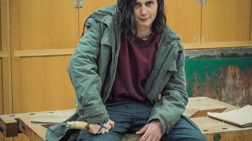 Parka larga (?) de Magnus Nielsen (Moritz Glaser) en Dark (S03E01)