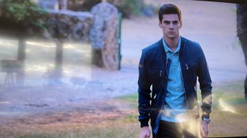 Jacket of Polo Benavent (Álvaro Rico) in Elite (S03E05)