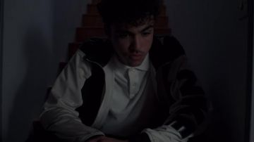 Nike Jacket Black and White of Sofiane Kada (Carl Malapa) in Mortal (S02E05)
