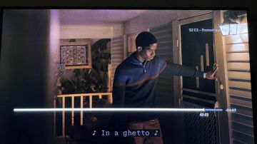 Suéter de Franklin Saint (Damson Idris) en Nevada (S02E02)
