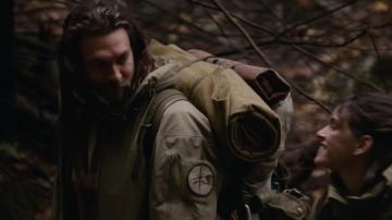 Veste tactique portée par Cooper (Jason Momoa) dans le film Sweet Girl