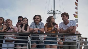 Blue shorts worn by Elle Evans (Joey King) as seen in The Kissing Booth 3