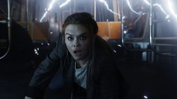 Blazer jacket worn by Rachel Ellis (Holland Roden) as seen in Escape Room: Tournament of Champions movie