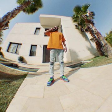 Las zapatillas de Karim Benzema en su account@karimbenzema de Instagram