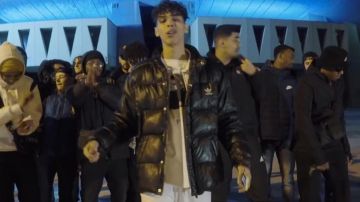 La veste doudoune Adidas de Jolly dans le clip Freestyle Arah #3 de Lyonzon