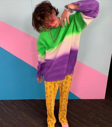 Gradient shirt green & purple worn by Jacob Sartorius on his Instagram account @jacobsartorius