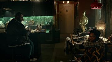Les baskets New Balance portées par Lotto (Leon Annor) comme on le voit dans le film Infini