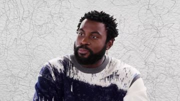 Le pull porté par Damso dans Clique TV