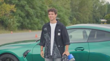 Black Shirt worn by Cem Bölükbaşı in Rekkles Raced in a Sports­car! | Rekkles Dri­ving