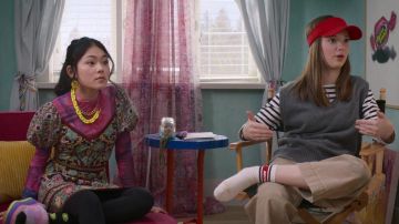 Chaîne jaune Collier porté par Claudia Kishi (Momona Tamada) comme on le voit dans La série TV Baby-Sitters Club (S02E06)