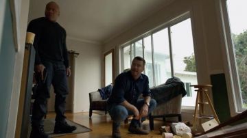Noir Tactique Bottes portées par Sam Hanna (LL Cool J) comme on le voit dans NCIS: Los Angeles TV show garde-robe (Saison 13 Épisode 2)