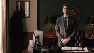 Table Lamp in the office of Jamie Dutton (Wes Bentley) in Yellowstone TV series furniture (S04E01)