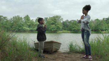 Distressed ripped jeans worn by Nicole Warren (Alisha Wainwright) in Raising Dion TV series outfits (S01E02)