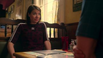 Adidas Originals t-shirt worn by Meg Bailey (Tessa Ferrer) as seen in Swagger TV series outfits (S01E05)