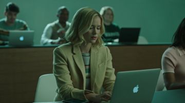 Yellow Blazer Jacket worn by Jenny Banks (Elizabeth Lail) as seen in Ordinary Joe TV series wardrobe (Season 1 Episode 8)