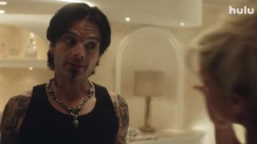 Chain necklace worn by Tommy Lee (Sebastian Stan) as seen in Pam & Tommy TV show wardrobe (Season 1)