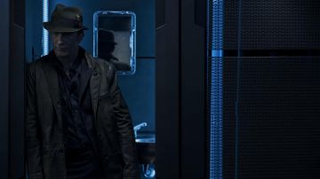 Chapeau porté par Joe Miller (Thomas Jane) comme on le voit dans l'Étendue de la série TV garde-robe (Saison 4 Épisode 1)