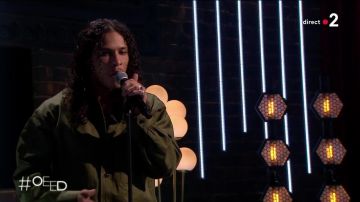 Chemise verte de HATIK dans Le live : Hatik «Noyé » - #OEED 16 octobre 2021
