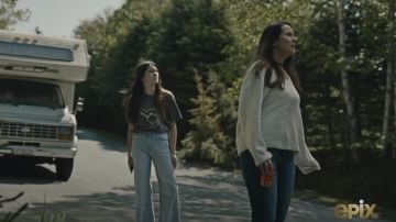 T-shirt worn by Tabitha Matthews (Catalina Sandino Moreno) as seen in From TV series outfits (Season 1)