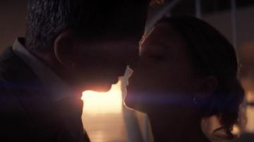 Or Hoops portés par Madeleine (Léa Seydoux) dans Pas le Temps de Mourir Film garde-robe