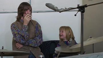 Chemise imprimée portée par Ringo Starr comme on le voit dans le documentaire The Beatles: Get Back