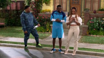 Nike sneakers worn by Malcolm (Sheaun McKinney) as seen in The Neighborhood TV series outfits (Season 4 Episode 8)