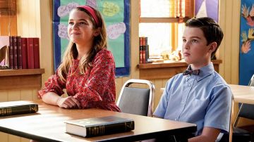 Young Sheldon: Clothes, Outfits, Brands, Style and Looks | Spotern