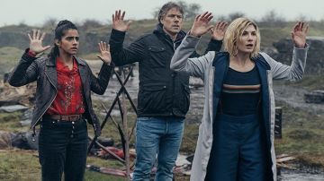 Red floral shirt worn by Yasmin Khan (Mandip Gill) as seen in Doctor Who TV series outfits (Season 13 Episode 2)