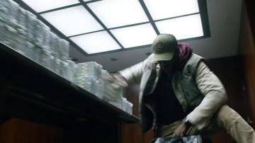 Hat cap worn by Will Sharp (Yahya Abdul-Mateen II) as seen in Ambulance movie outfits