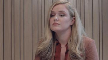 Blazer jacket worn by Sadie (Harriet Dyer) as seen in American Auto Tv series wardrobe (Season 1 Episode 2)