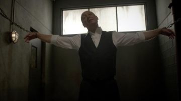 The suit vest worn by Raymond 'Red' Reddington (James Spader) in the Blacklist series (Season 2 Episode 9)