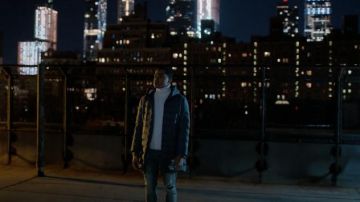 The down jacket mid long gray of Tariq St. Patrick (Michael Rainey Jr.) in Power Book II: Ghost (S02E02)