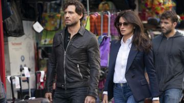 Sunglasses worn by Graciela (Penélope Cruz) as seen in The 355