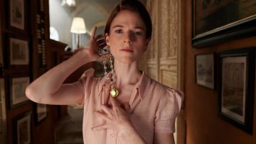 Pink Dress worn by Louise (Rose Leslie) as seen in Death on the Nile movie