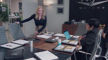 Printed Skirt worn by Sadie (Harriet Dyer) as seen in American Auto TV series (Season 1 Episode 3)