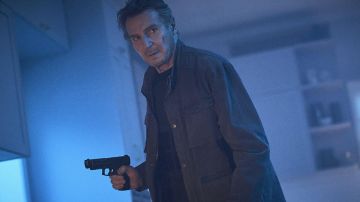 Jacket worn by Travis Block (Liam Neeson) as seen in Blacklight movie wardrobe