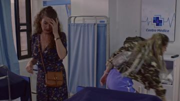 Floral Printed Dress worn by Ligia de Cruz (Adriana Arango) as seen in The Queen of Flow TV show clothes (Season 2 Episode 16)