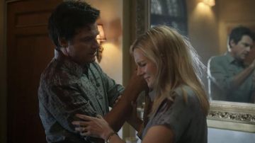 Camisa verde a cuadros usada por Martin 'Marty' Byrde (Jason Bateman) como se ve en el vestuario del programa de televisión Ozark (Temporada 4 Episodio 1)