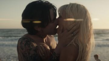 Skull Head Ring worn by Tommy Lee (Sebastian Stan) as seen in Pam & Tommy TV series clothes (Season 1)