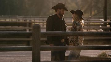 Zip Vest jacket worn by Rip Wheeler (Cole Hauser) as seen in Yellowstone TV show wardrobe (Season 2 Episode 3)