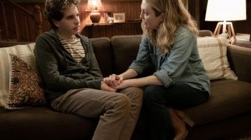 Heels Boots worn by Heidi Hansen (Julianne Moore) as seen in Dear Evan Hansen movie