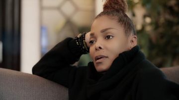 Black Pearl Bracelets worn by Janet Jackson in Janet Documentary