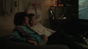 Nike Air Jordan 1 Sneakers worn by Jonathan Kent (Jordan Elsass) as seen in Superman & Lois TV series outfits (Season 2 Episode 1)