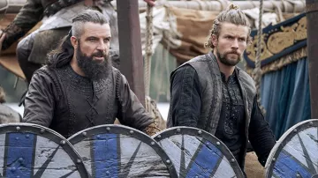 King Canute (played by Bradley Freegard) outfits on Vikings: Valhalla