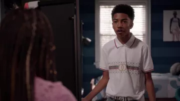 Gucci Blanc Polo Shirt porté par Jack Johnson (Miles Brown) comme on le voit dans le black-ish TV show garde-robe (Saison 8 Épisode 5)