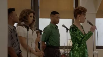 White crossed blazer with fringes worn by Lulu (Hailie Sahar) in Pose TV series outfits (S02E06)