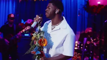 The oversized white shirt worn by Lil Nas X in the video for his live THATS WHAT I WANT in the Live Lounge by BBC